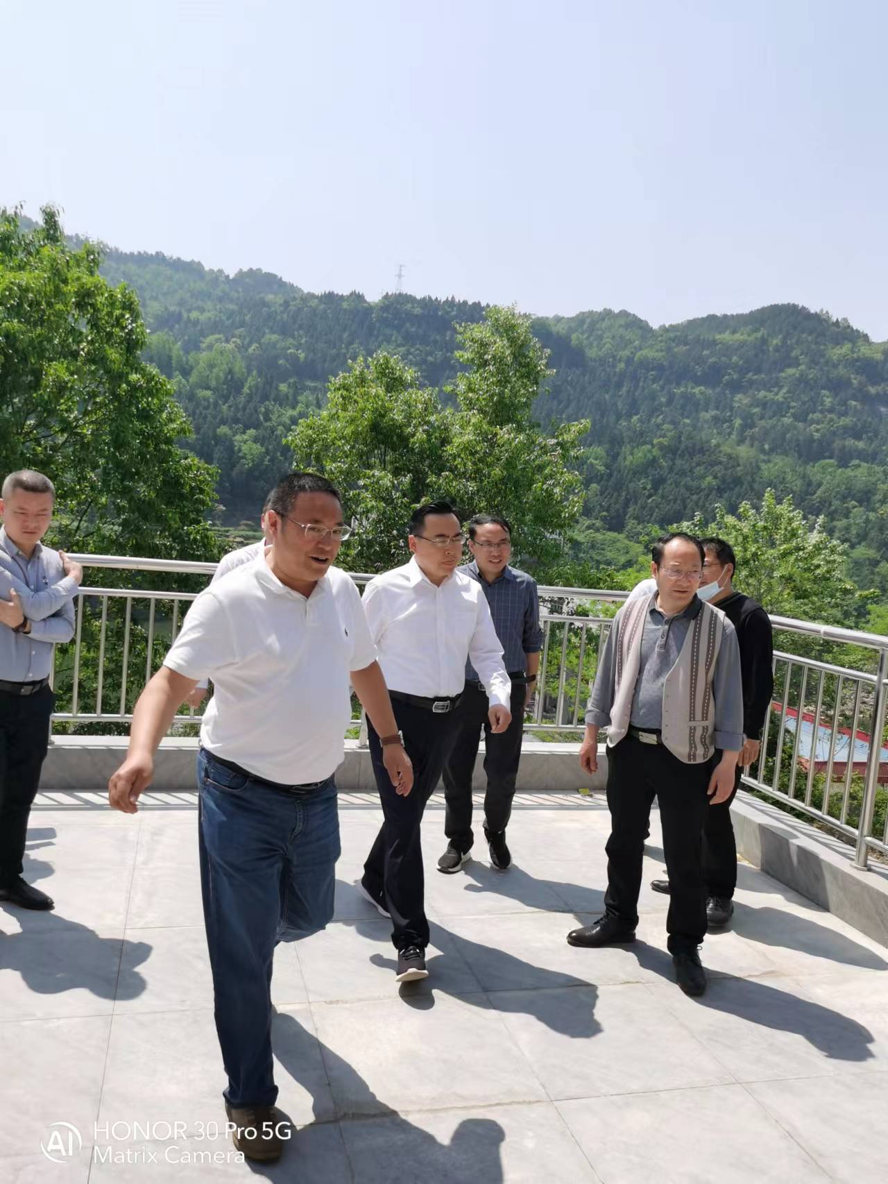 巴中市何金虎副市長(zhǎng)率市農(nóng)業(yè)農(nóng)村局領(lǐng)導(dǎo)到我公司深入調(diào)研